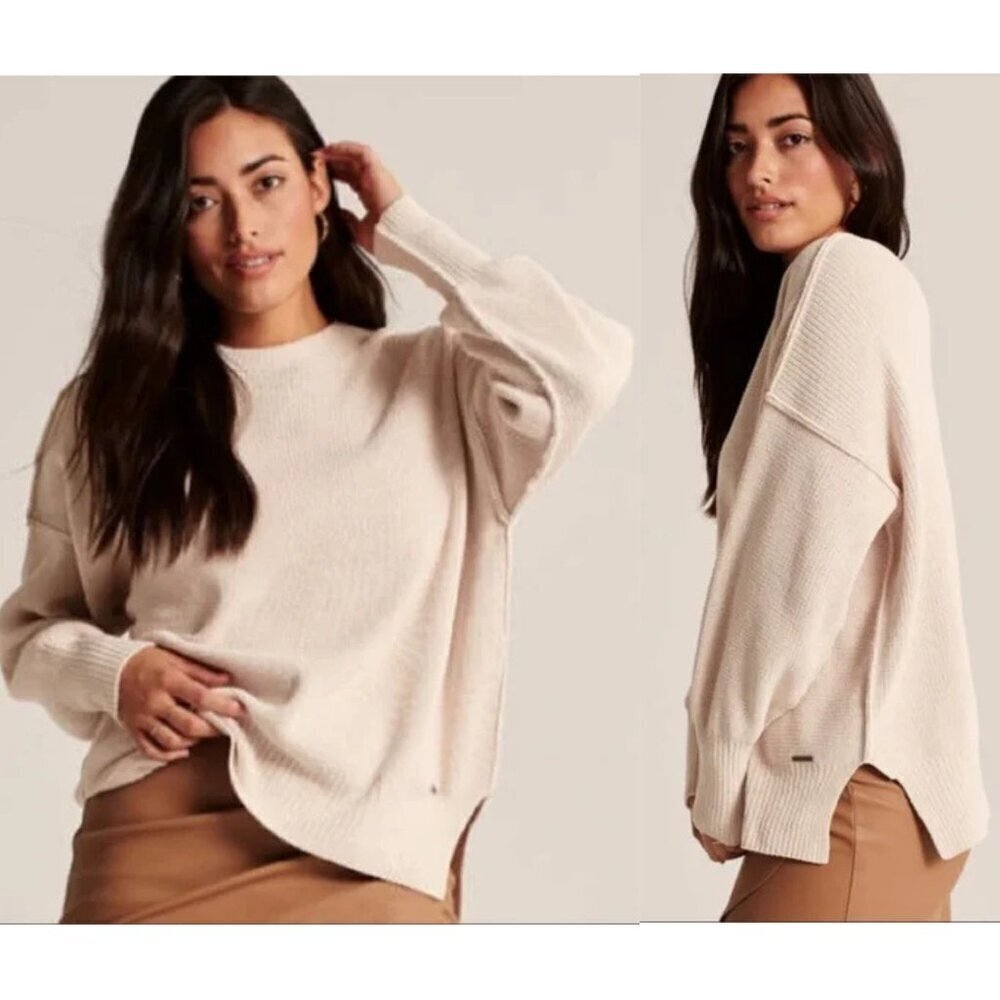 Abercrombie & Fitch Cream Oversized Crewneck Sweater - 35618